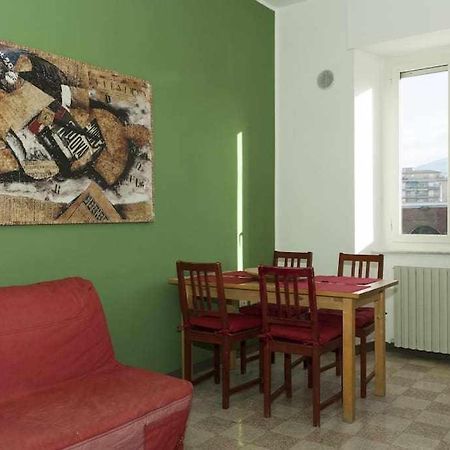 Ospitaci Appartamenti Viale Mezzetti 폴리뇨 외부 사진