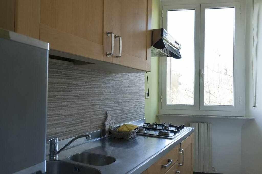 Ospitaci Appartamenti Viale Mezzetti 폴리뇨 외부 사진